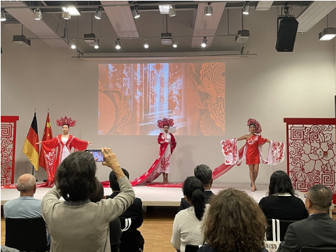 甘肃文旅推介活动在柏林成功举办2