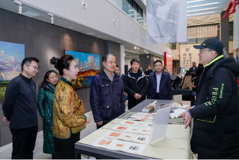 甘肃沉浸式非遗展示展演活动走进兰州文创产业园3